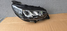 Laden Sie das Bild in den Galerie-Viewer, Frontscheinwerfer Peugeot 208 90200108V Rechts Scheinwerfer Headlight