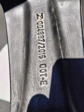 Load image into Gallery viewer, 1x Alufelge 19 Zoll 8.5&quot; 5x108 47ET 31471876 Volvo S90 V90 Rim Wheel