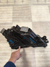 Load image into Gallery viewer, Frontscheinwerfer Skoda Superb 3V1941015D Links Scheinwerfer Headlight SCH2756590687sz