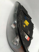 Laden Sie das Bild in den Galerie-Viewer, Frontscheinwerfer Volvo V50 30678209 Links Scheinwerfer Headlight SCH9016734185mn