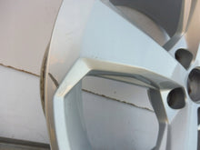 Load image into Gallery viewer, 1x Alufelge 18 Zoll 8.0" 5x112 39ET Glanz 80A601025C Audi Q5 Rim Wheel FEL9551283288rp