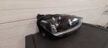 Laden Sie das Bild in den Galerie-Viewer, Frontscheinwerfer VW Sportsvan 517941006 Rechts Scheinwerfer Headlight