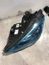 Laden Sie das Bild in den Galerie-Viewer, Frontscheinwerfer Mercedes-Benz W206 A2069063903 Links Scheinwerfer Headlight SCH6680139786ky