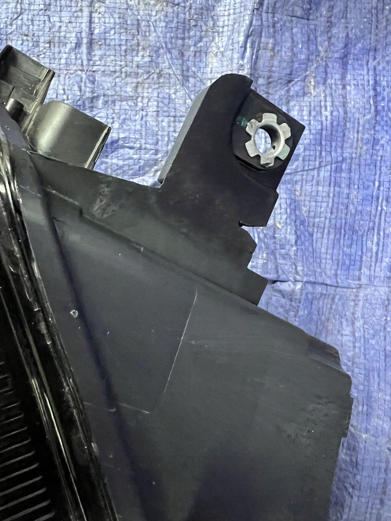 Frontscheinwerfer VW 11B941036G 1B941035G Ein Stück (Rechts oder Links) SCH6858369466px