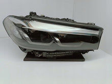 Laden Sie das Bild in den Galerie-Viewer, Frontscheinwerfer BMW 5 G31 G30 MDE15076A 5A388C3041EX2640 Rechts oder Links SCH9933917555az