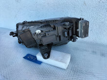 Load image into Gallery viewer, Frontscheinwerfer Skoda Superb III 3V1941016C Rechts Scheinwerfer Headlight SCH3257353712jy