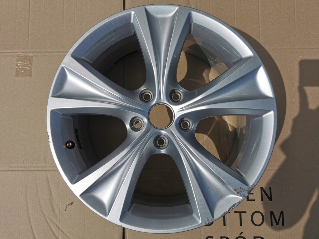 1x Alufelge 17 Zoll 7.5" 5x112 46ET Glanz Silber 5FA601025C Seat Leon Rim Wheel