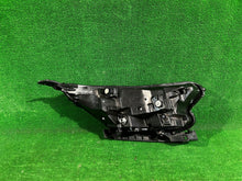 Laden Sie das Bild in den Galerie-Viewer, Frontscheinwerfer Honda Cr-V V Crv LED Links Scheinwerfer Headlight SCH8218371927ab