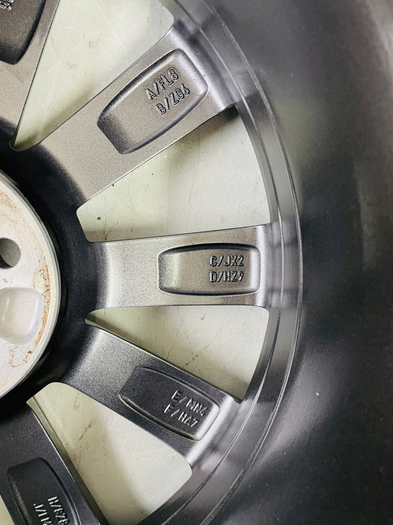 1x Alufelge 17 Zoll 7.0" 5x100 46ET Glanz Schwarz 5JJ601025A Skoda Rapid FEL5909816665zw