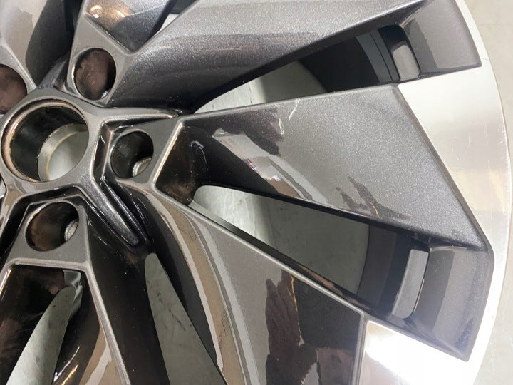 1x Alufelge 21 Zoll 8.5" 5x112 40ET Glanz Schwarz 5LA601025L Skoda Enyaq FEL3843383063kp