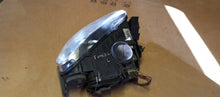 Laden Sie das Bild in den Galerie-Viewer, Frontscheinwerfer VW Touareg 7L6941017BF 89307875 Links Scheinwerfer Headlight