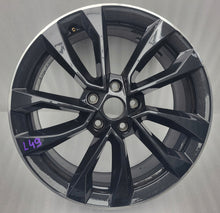 Laden Sie das Bild in den Galerie-Viewer, 1x Alufelge 18 Zoll 7.0&quot; 5x112 45ET 57A601025AD Skoda Karoq Rim Wheel