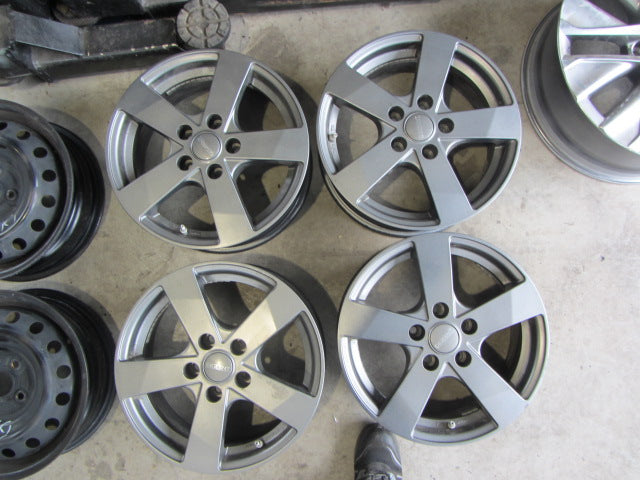 4x Alufelge 16 Zoll 6.5" 5x114.3 Toyota Rim Wheel FEL8657638109ez