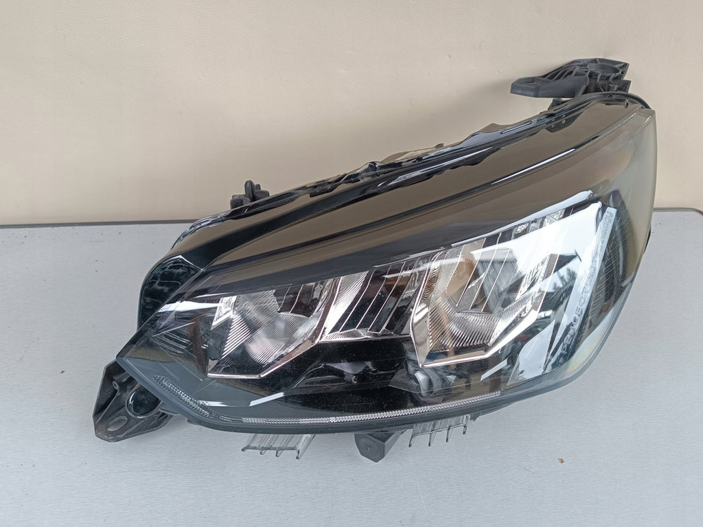 Frontscheinwerfer Peugeot II 208 9833036380 Full LED Links Headlight SCH3383973832zu