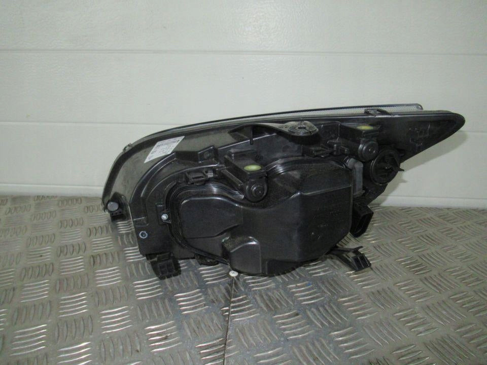 Frontscheinwerfer Ford Focus 4M51-13W029-EE Xenon Rechts Scheinwerfer Headlight SCH3907489066qz