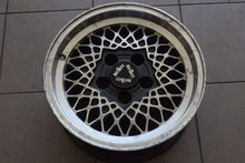 Laden Sie das Bild in den Galerie-Viewer, 1x Alufelge 15 Zoll 7.0" 5x120 KBA40926 Rim Wheel FEL6596230598fq
