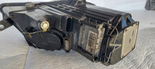 Load image into Gallery viewer, Frontscheinwerfer VW Passat 3C0941751K Bi-Xenon Links Scheinwerfer Headlight SCH3951267896op
