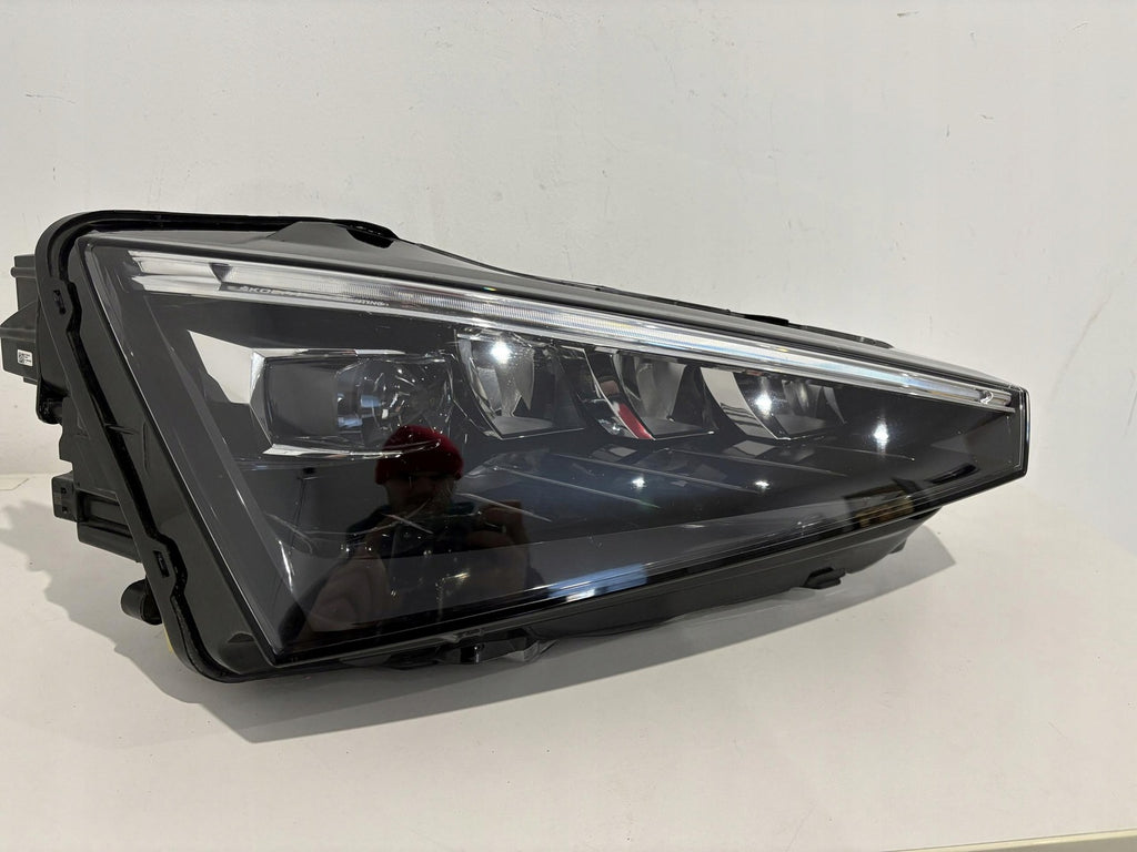 Frontscheinwerfer Skoda Scala 657941016A LED Rechts Scheinwerfer Headlight SCH8133432464sx