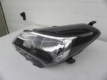 Load image into Gallery viewer, Frontscheinwerfer Toyota Yaris LED Ein Stück (Rechts oder Links) Headlight
