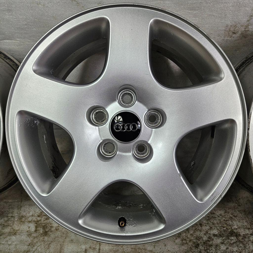 4x Alufelge 16 Zoll 7.0" 5x112 45ET 8D0601025C Audi A4 B5 C5 B7 Rim Wheel