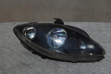 Laden Sie das Bild in den Galerie-Viewer, Frontscheinwerfer Seat Leon Rechts Scheinwerfer Headlight