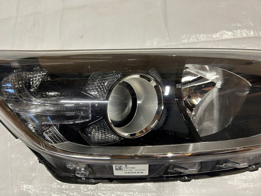Frontscheinwerfer Kia Ceed 92102J7050 Rechts Scheinwerfer Headlight SCH9100065129cd