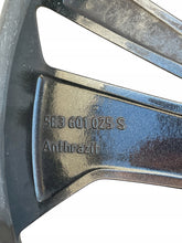 Load image into Gallery viewer, 1x Alufelge 19 Zoll 7.5" 5x112 48ET Glanz Graphit 5E3601025T Skoda I Rim Wheel FEL6343900406bl