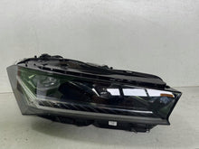 Laden Sie das Bild in den Galerie-Viewer, Frontscheinwerfer Skoda Superb 3P1941016A LED Rechts Scheinwerfer Headlight SCH3685417595kp