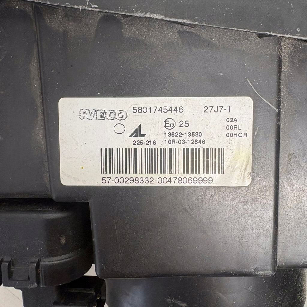 Frontscheinwerfer Iveco I 5801745452 5801745446 Ein Satz Scheinwerfer Headlight SCH2954458506gg