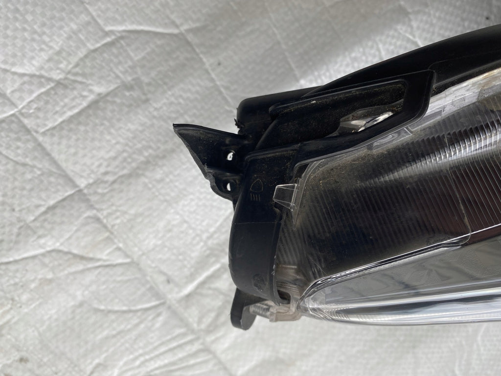 Frontscheinwerfer Toyota Yaris Rechts Scheinwerfer Headlight