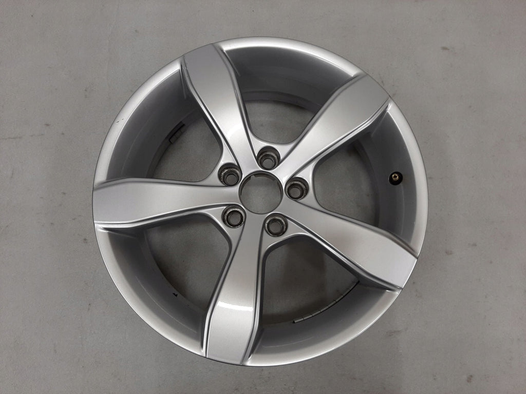 1x Alufelge 16 Zoll 6.0" 5x100 30ET Glanz Silber 8X0071496 Audi A1 Rim Wheel