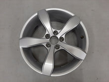 Laden Sie das Bild in den Galerie-Viewer, 1x Alufelge 16 Zoll 6.0&quot; 5x100 30ET Glanz Silber 8X0071496 Audi A1 Rim Wheel