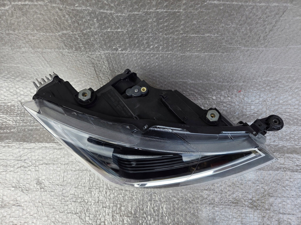 Frontscheinwerfer Seat Ibiza I 6F1941008C Rechts Scheinwerfer Headlight SCH3229743395js