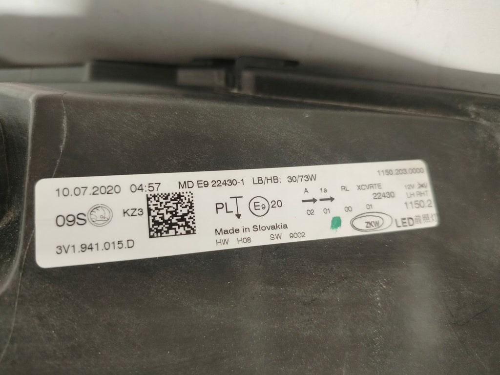 Frontscheinwerfer Skoda Superb III 3V1941015D Full LED Rechts oder Links