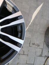 Laden Sie das Bild in den Galerie-Viewer, 1x Alufelge 20 Zoll 10.0" 5x120 40ET 7842183 BMW X5 E70 F15 X6 E71 F16 Rim Wheel FEL6599425761zh