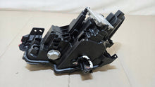 Laden Sie das Bild in den Galerie-Viewer, Frontscheinwerfer Mazda III BCJH-51030 Rechts Scheinwerfer Headlight SCH9826570804bv