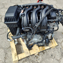Laden Sie das Bild in den Galerie-Viewer, Motor Peugeot 2008 I HM01 10B208 1.2 VTI 110TKm Benzin Engine Komplett