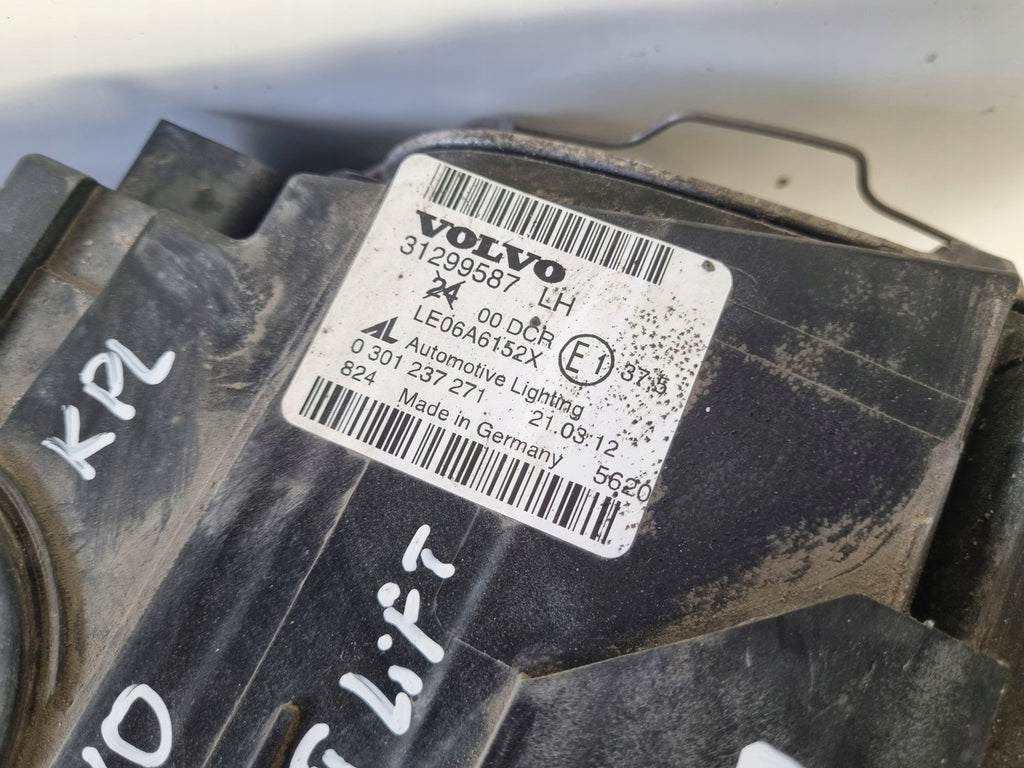 Frontscheinwerfer Volvo S40 II 31299587 Xenon Links Scheinwerfer Headlight SCH6396735142kr