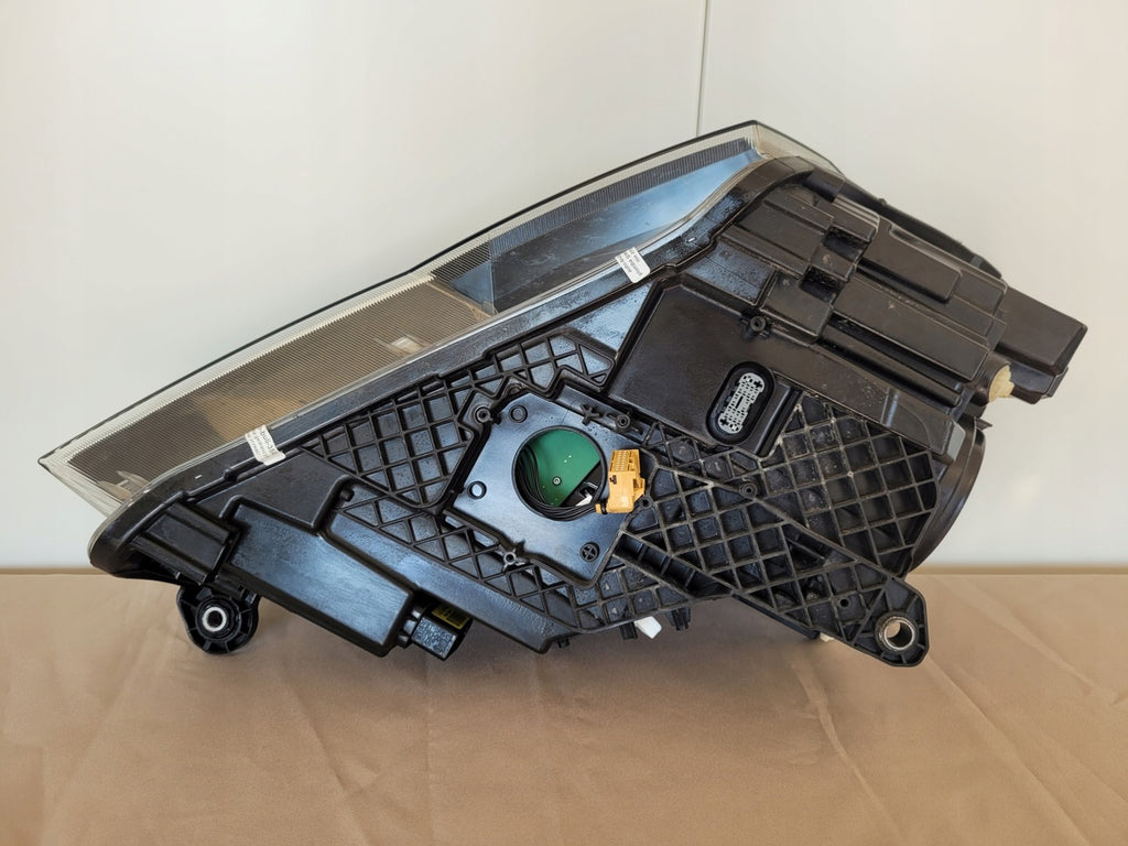 Frontscheinwerfer Skoda Superb III 3V1941015B Xenon Links Scheinwerfer Headlight