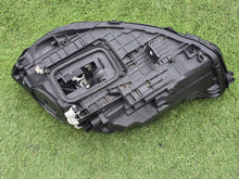 Laden Sie das Bild in den Galerie-Viewer, Frontscheinwerfer Mercedes-Benz W177 A1779062206 LED Rechts Headlight SCH9388679103ml