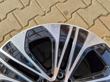 Load image into Gallery viewer, 1x Alufelge 19 Zoll 8.5" 5x112 A2144012300 Mercedes-Benz Rim Wheel FEL2683261768hk