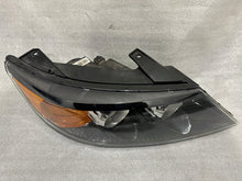 Laden Sie das Bild in den Galerie-Viewer, Frontscheinwerfer Kia Sorento I 920102 Xenon Rechts Scheinwerfer Headlight SCH8568163099ri