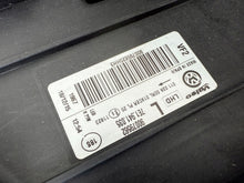 Laden Sie das Bild in den Galerie-Viewer, Frontscheinwerfer VW T6 7E1941035 Full LED Ein Stück (Rechts oder Links) SCH9379939026rf