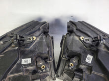 Laden Sie das Bild in den Galerie-Viewer, Frontscheinwerfer Audi Q5 8R0941031C 8R0941032 Xenon Ein Satz Headlight SCH5309480677eb