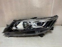 Laden Sie das Bild in den Galerie-Viewer, Frontscheinwerfer Mitsubishi Eclipse Cross I W3153 Full LED Links Headlight SCH5782889295ws