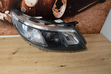 Laden Sie das Bild in den Galerie-Viewer, Frontscheinwerfer Saab 93 Xenon Rechts Scheinwerfer Headlight