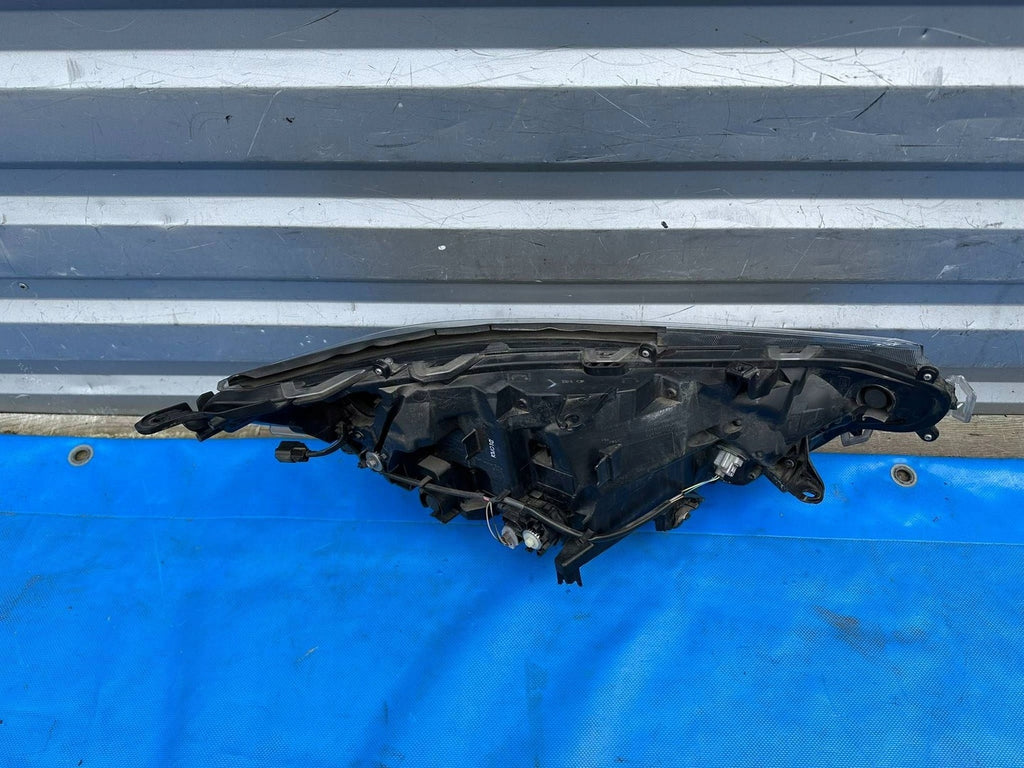 Frontscheinwerfer Toyota OOR2379 Full LED Ein Stück (Rechts oder Links)