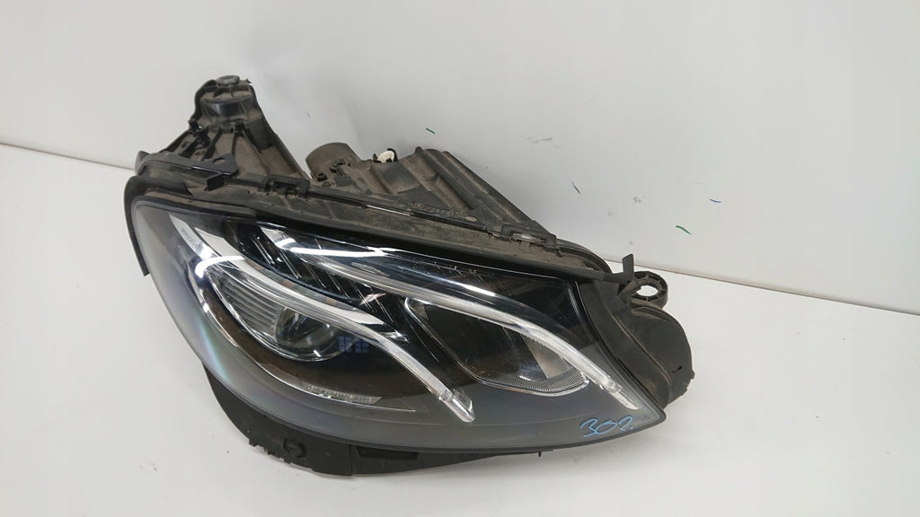 Frontscheinwerfer Mercedes-Benz A2139069003- 85122000 LED Rechts Headlight SCH9321551005dl