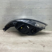 Laden Sie das Bild in den Galerie-Viewer, Frontscheinwerfer Ford Focus BM5113W029 Xenon Rechts Scheinwerfer Headlight SCH4482767764nh