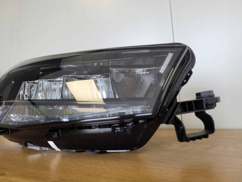 Frontscheinwerfer Skoda Fabia 6VB941016 Full LED Rechts Scheinwerfer Headlight